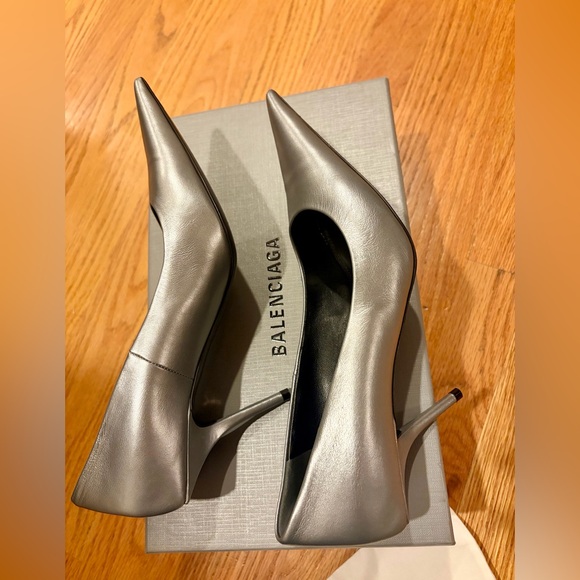 BALENCIAGA Metallic Nappa Square Knife 80mm Pumps - Picture 8 of 13